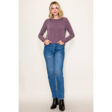 LONG BUTTON HEM SLEEVE SLUB TOP