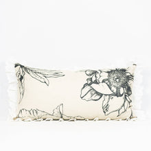 20x10 Reversable linen pillow w/lace (Remember)