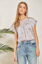 Floral Print With a Round Neckline