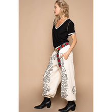 Floral embroidered pattern solid twill pants: OATMILK