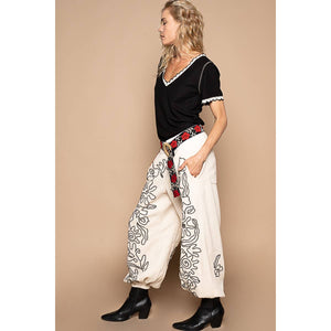 Floral embroidered pattern solid twill pants: OATMILK