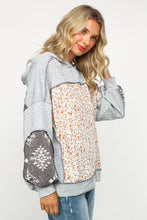 TWO TONE HACCI FLORAL KNIT TOP WITH HOOD