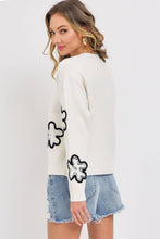 SEQUINS FLORAL  KNIT SWEATER