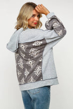 TWO TONE HACCI FLORAL KNIT TOP WITH HOOD
