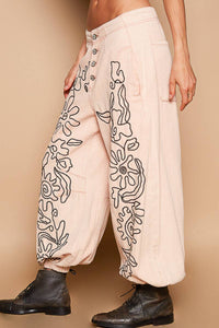 Floral embroidered pattern solid twill pants: OATMILK