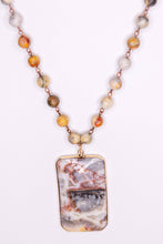 Patty Necklace in Beige