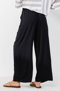 Solid Wide Leg Pants with Pockets