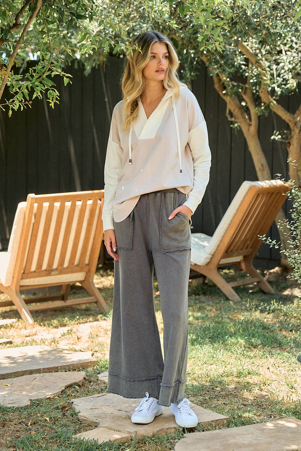 Vintage Washed Wide-Leg Ankle Length Sweatpants