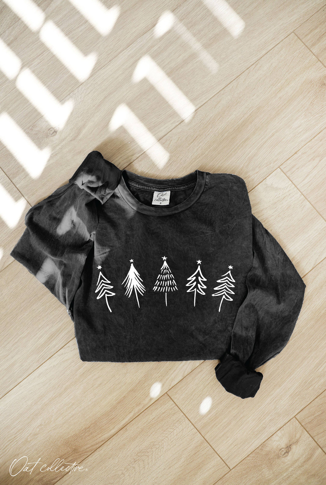 CHRISTMAS TREE ROW Mineral Washed Long Sleeve Graphic