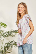 Floral Print With a Round Neckline