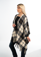 Wood Plaid Wrap