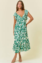 Floral Sweetheart Neckline Smocked Back Midi Dress