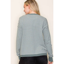 STRIPED PULLOVER SWEATER