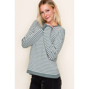STRIPED PULLOVER SWEATER