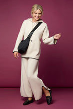 Luxe Contrast Trim Sweater Pant