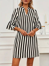 Striped loose dress with flared sleeves