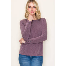 LONG BUTTON HEM SLEEVE SLUB TOP