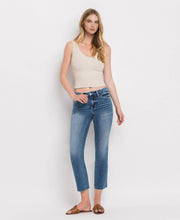 MID RISE CROP SLIM STRAIGHT JEANS