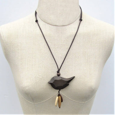 Tori wood bird necklace