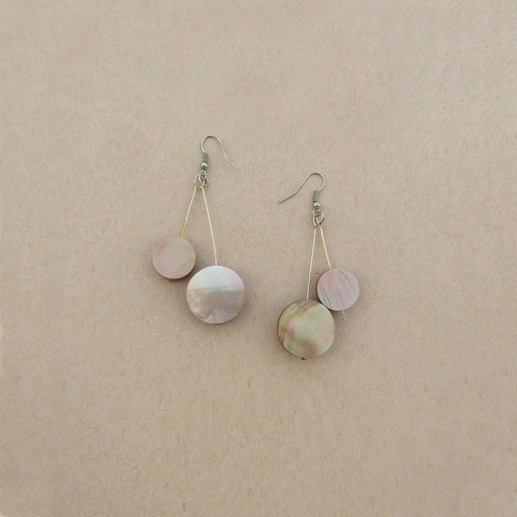 Tiarei - Shell Earrings