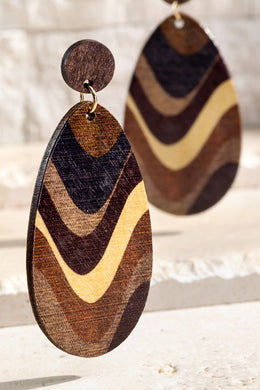 Charming Oval Swirl Motif On Wood Dangle Drop Earrings